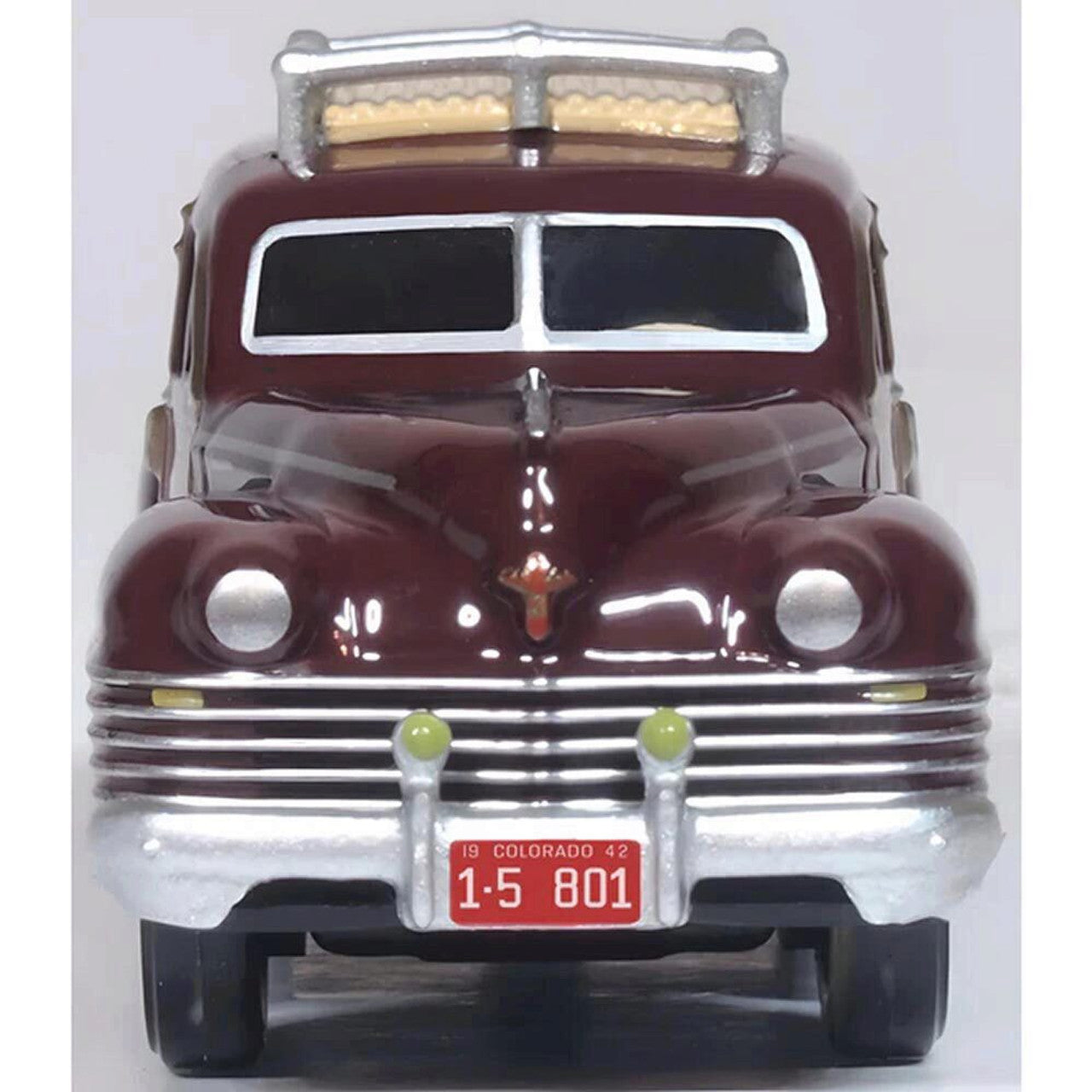 1942 Chrysler Town & Country Woody - Regal Maroon 1:87 Scale  by Oxford Diecast