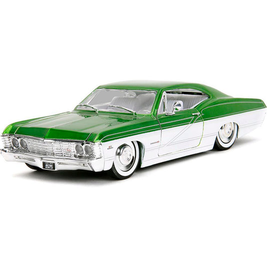 1967 Chevy Impala 2-Door - Green 1:24 Scale Diecast Model Car by Jada Toys