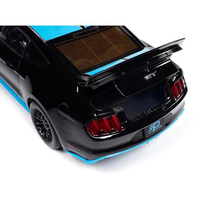 2015 Ford Mustang Petty's Garage 1:18 Scale Diecast Model Car by Auto World