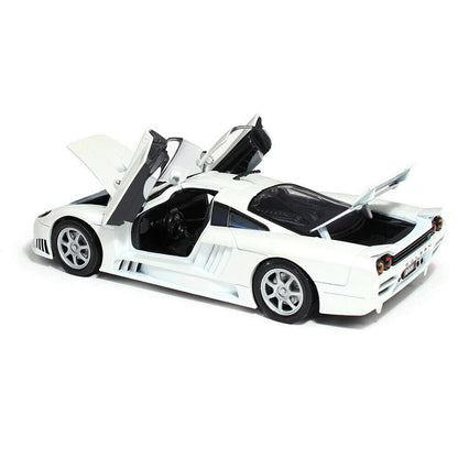 Saleen S7 - Pearl White 1:18 Scale Diecast Model Car by Motormax