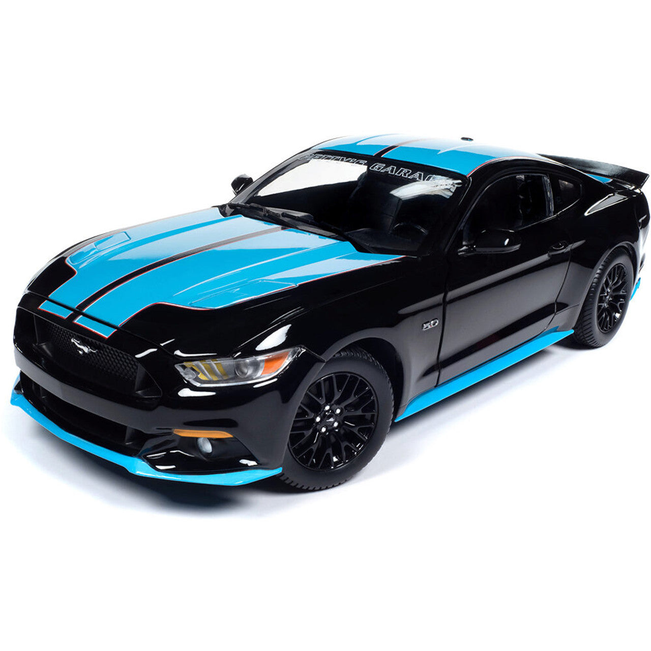2015 Ford Mustang Petty's Garage 1:18 Scale Diecast Model Car by Auto World