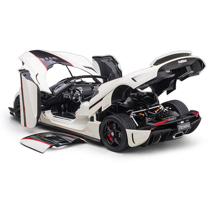 Koenigsegg Regera - White w/Carbon Accents 1:18 Scale Composite Diecast Model Car by AutoArt