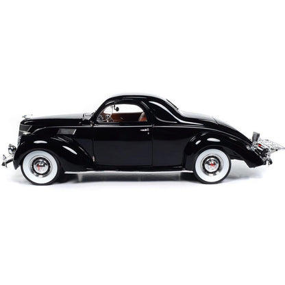 1937 Lincoln Zephyr 1:18 Scale Diecast Model Car by Auto World