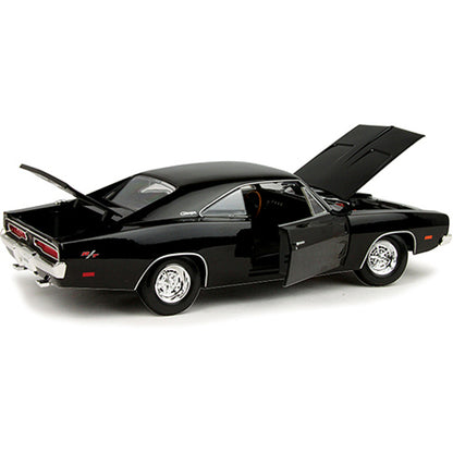 1969 Dodge Charger R/T Magnum 1:18 Scale Diecast Model by Maisto