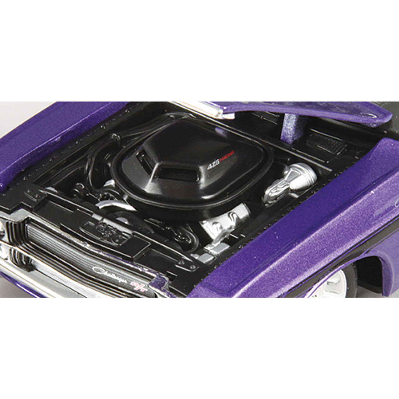 1970 Dodge Challenger R/T Convertible - Purple 1:24 Scale Diecast Model Car by Maisto