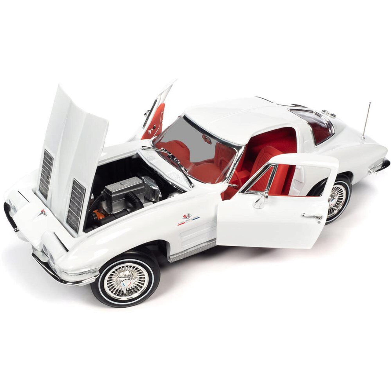 1963 Chevrolet Corvette Split Window Coupe (MCACN) - Ermine White 1:18 Scale Diecast Model Car by American Muscle - Ertl