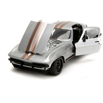 1966 Chevy Corvette 1:24 Scale Diecast Model Car by Jada Toys