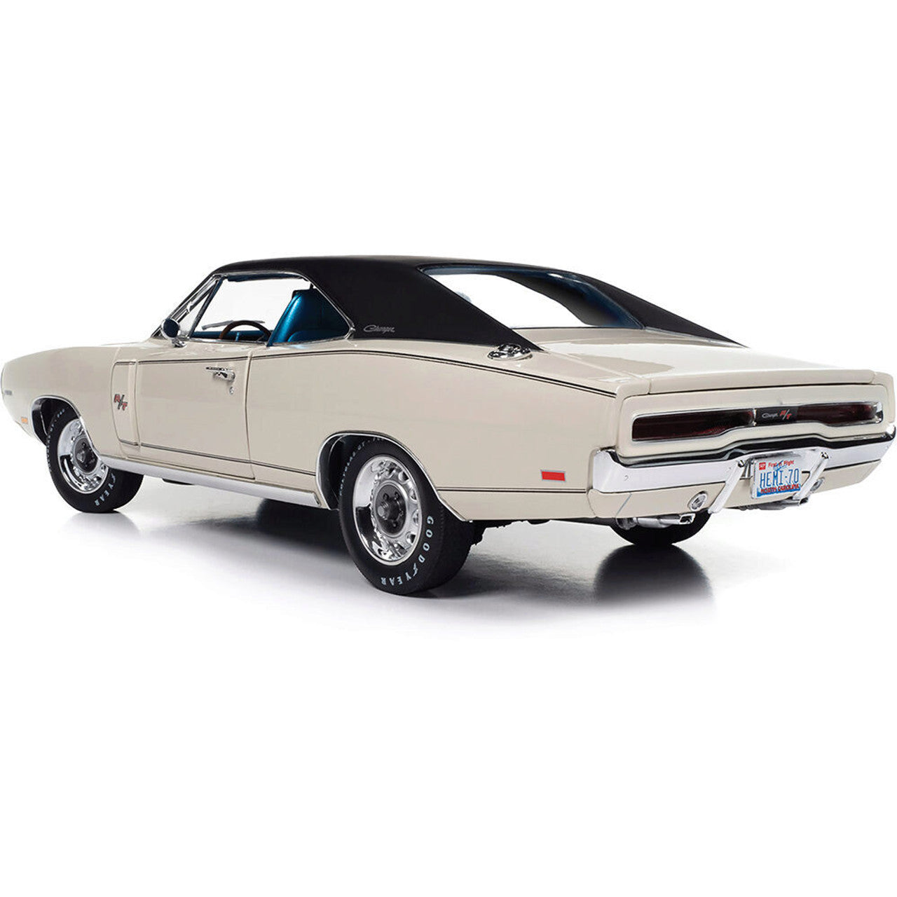 1970 Dodge Charger R/T MCACN - White 1:18 Scale Diecast Model Car by American Muscle - Ertl