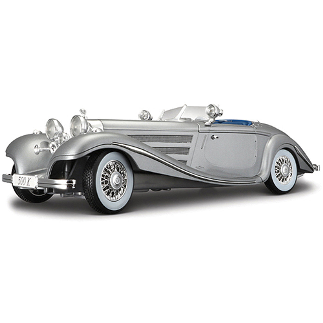 1936 Mercedes 500 K Special Roadster - silver 1:18 Scale Diecast Model by Maisto