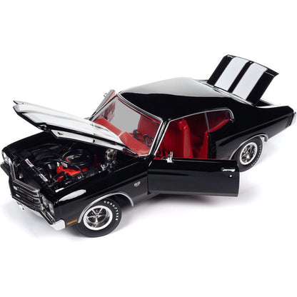 1970 Chevrolet Chevelle Hardtop (Hemmings Muscle Machines) 1:18 Scale Diecast Model Car by American Muscle - Ertl