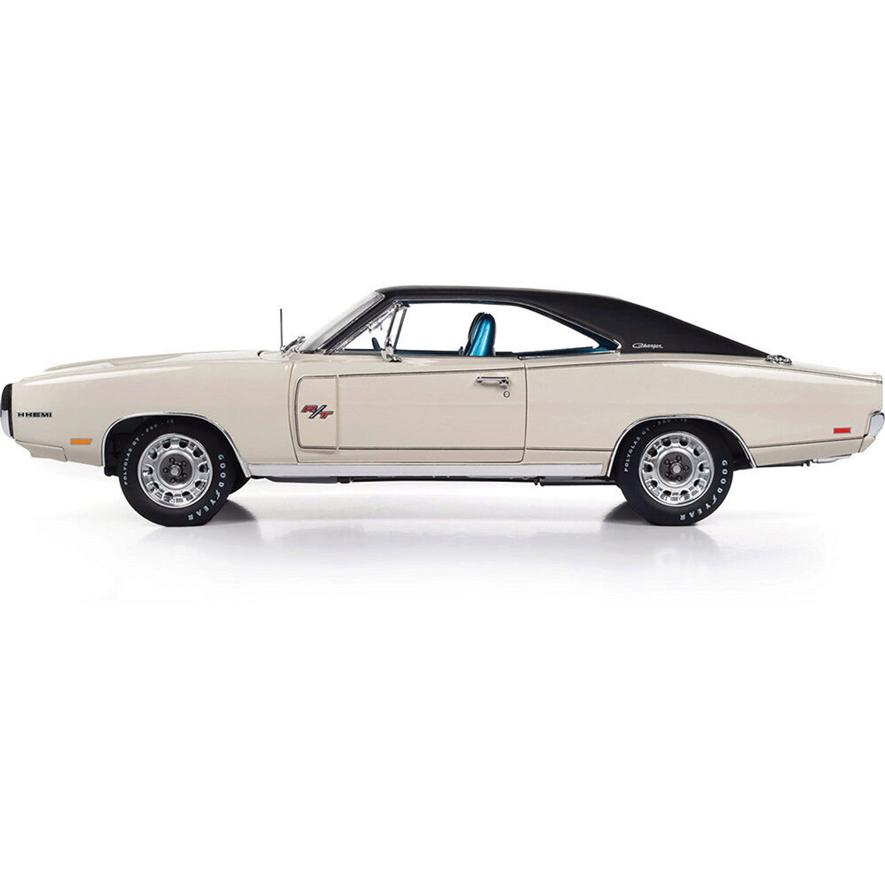 1970 Dodge Charger R/T MCACN - White 1:18 Scale Diecast Model Car by American Muscle - Ertl
