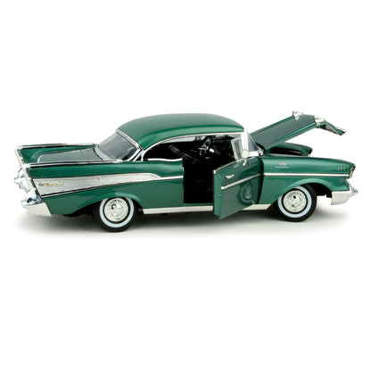 1957 Chevy Bel Air Coupe 1:18 Scale Diecast Model Car by Motormax