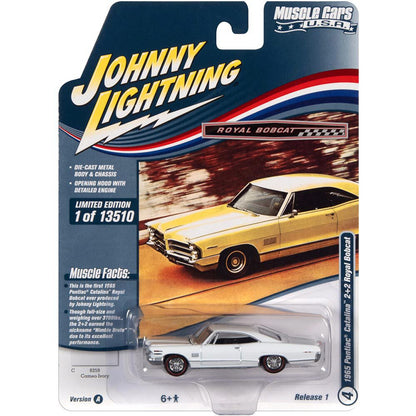1965 Royal Bobcat Pontiac Catalina 2+2 - White 1:64 Scale Diecast Model Car by Johnny Lightning
