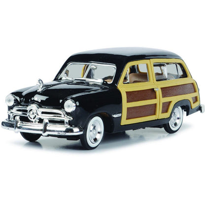 1949 Ford Woody Wagon 1:24 Scale Diecast Model by Motormax