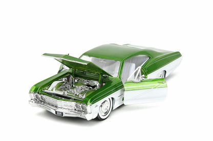1967 Chevy Impala 2-Door - Green 1:24 Scale Diecast Model Car by Jada Toys