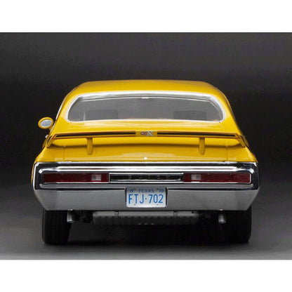 1970 Buick GSX - Yellow 1:18 Scale Diecast Model Car by Sunstar