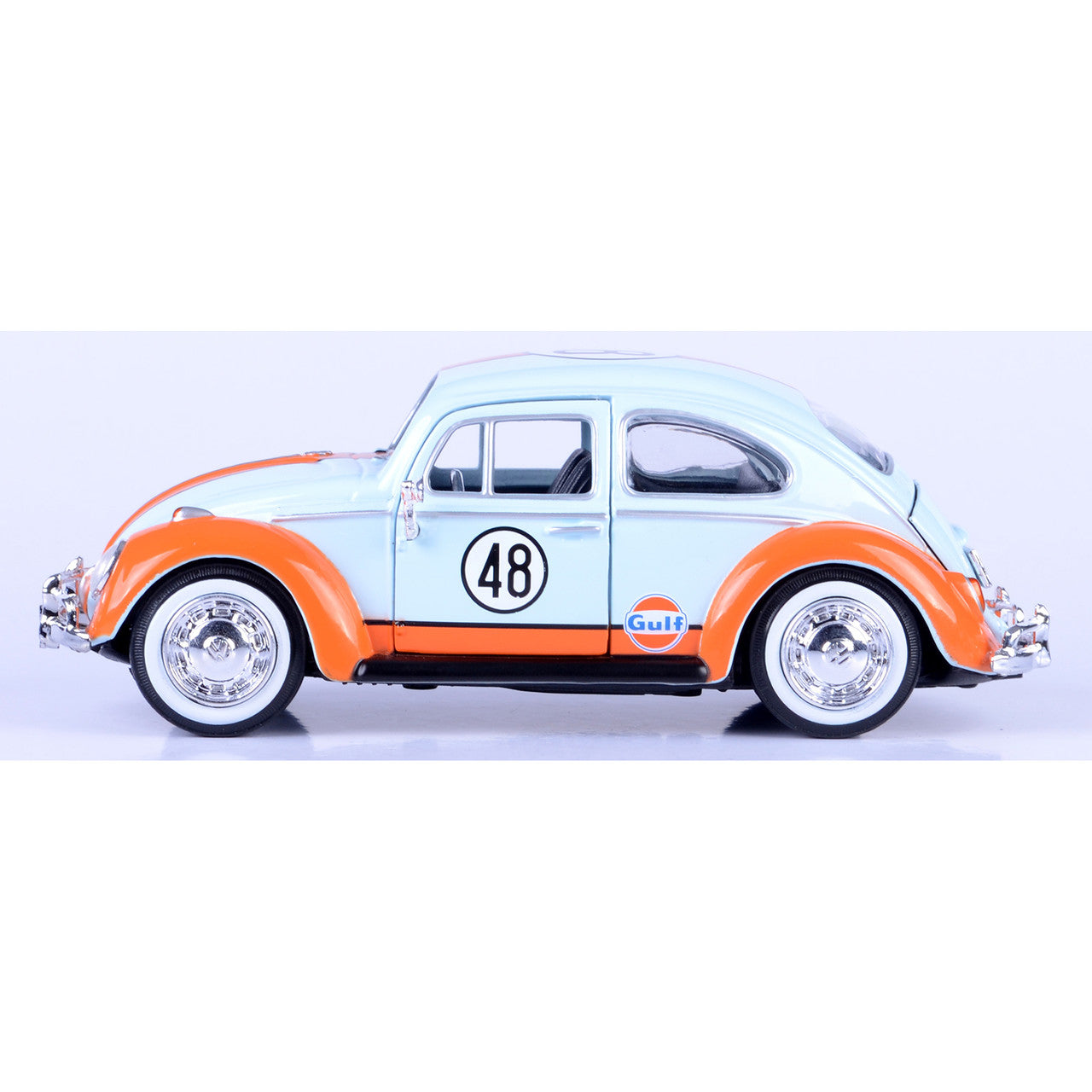 1966 Volkswagen Beetle with Gulf Livery 1:24 Scale Diecast Model Car by Motormax